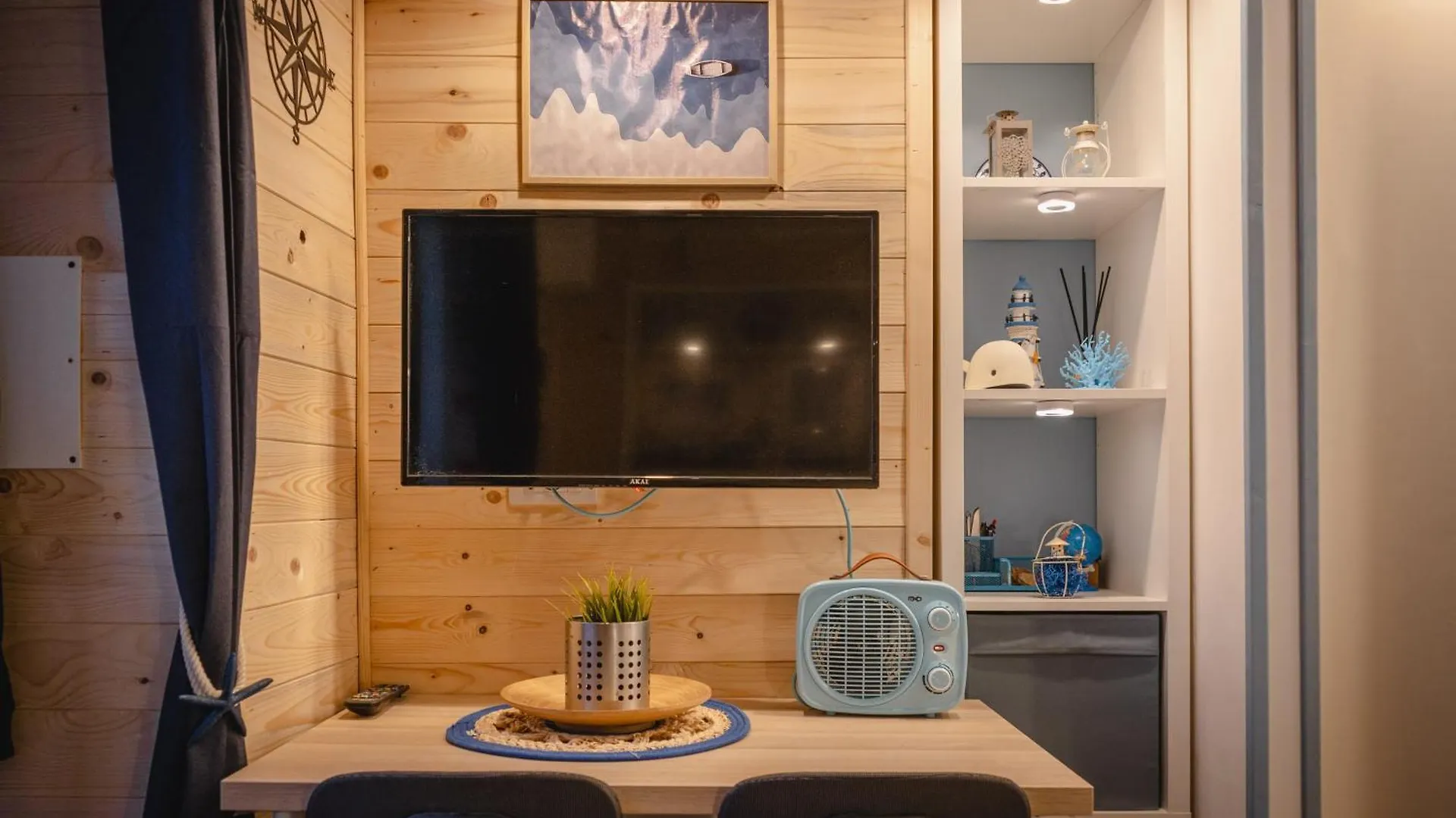Tiny House - Love Boat Naples
