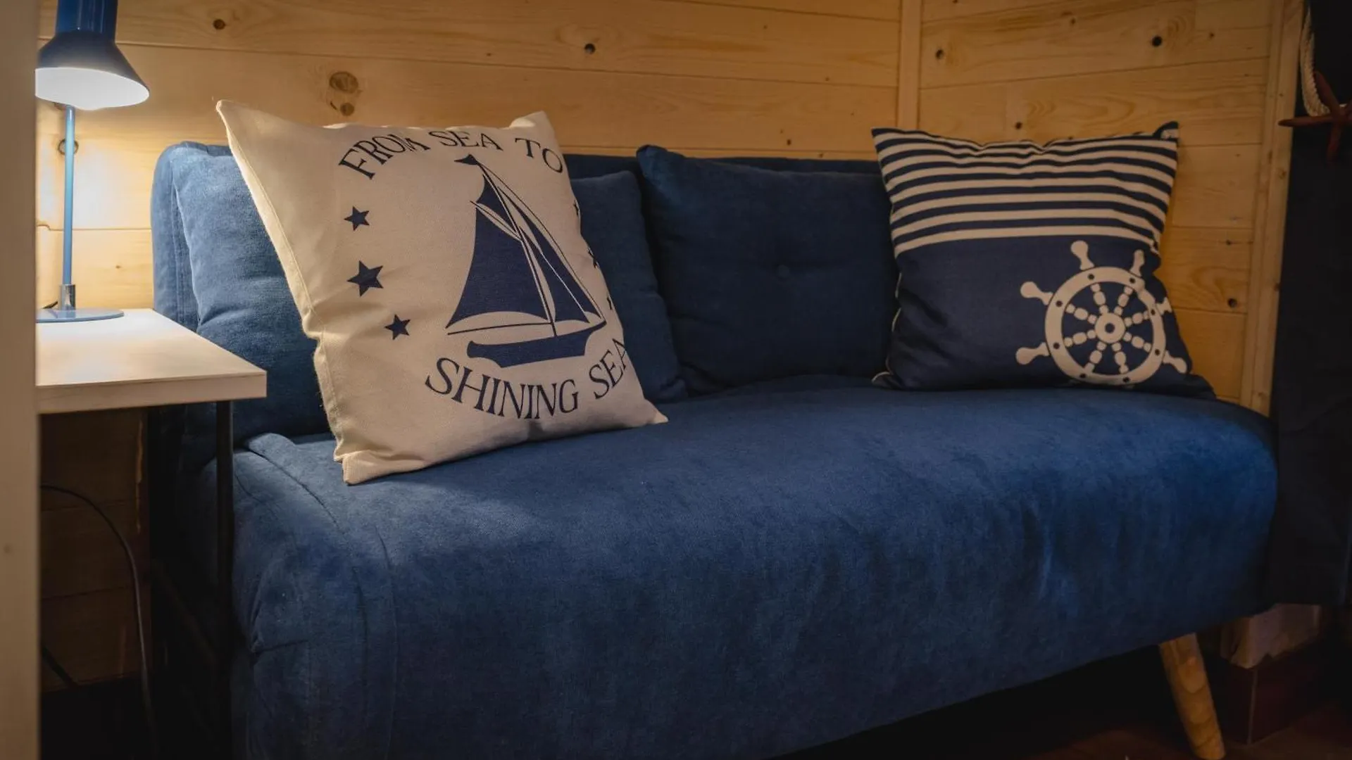 Apartment Tiny House - Love Boat Naples