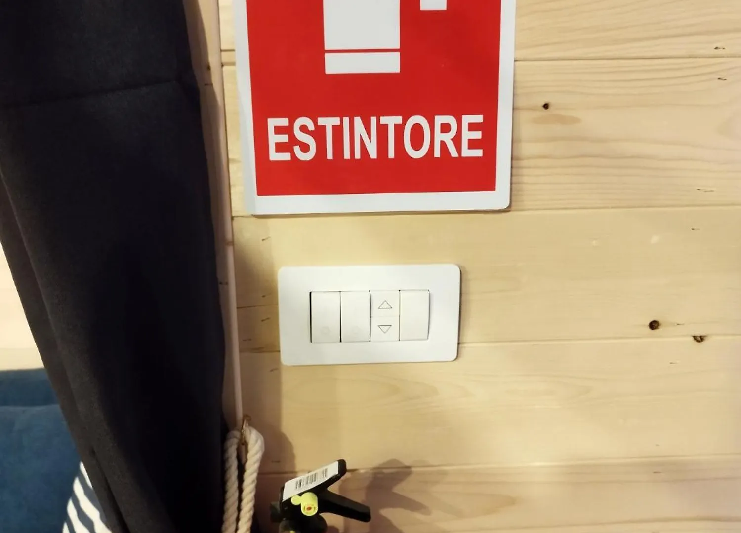 Tiny House - Love Boat Naples Italy