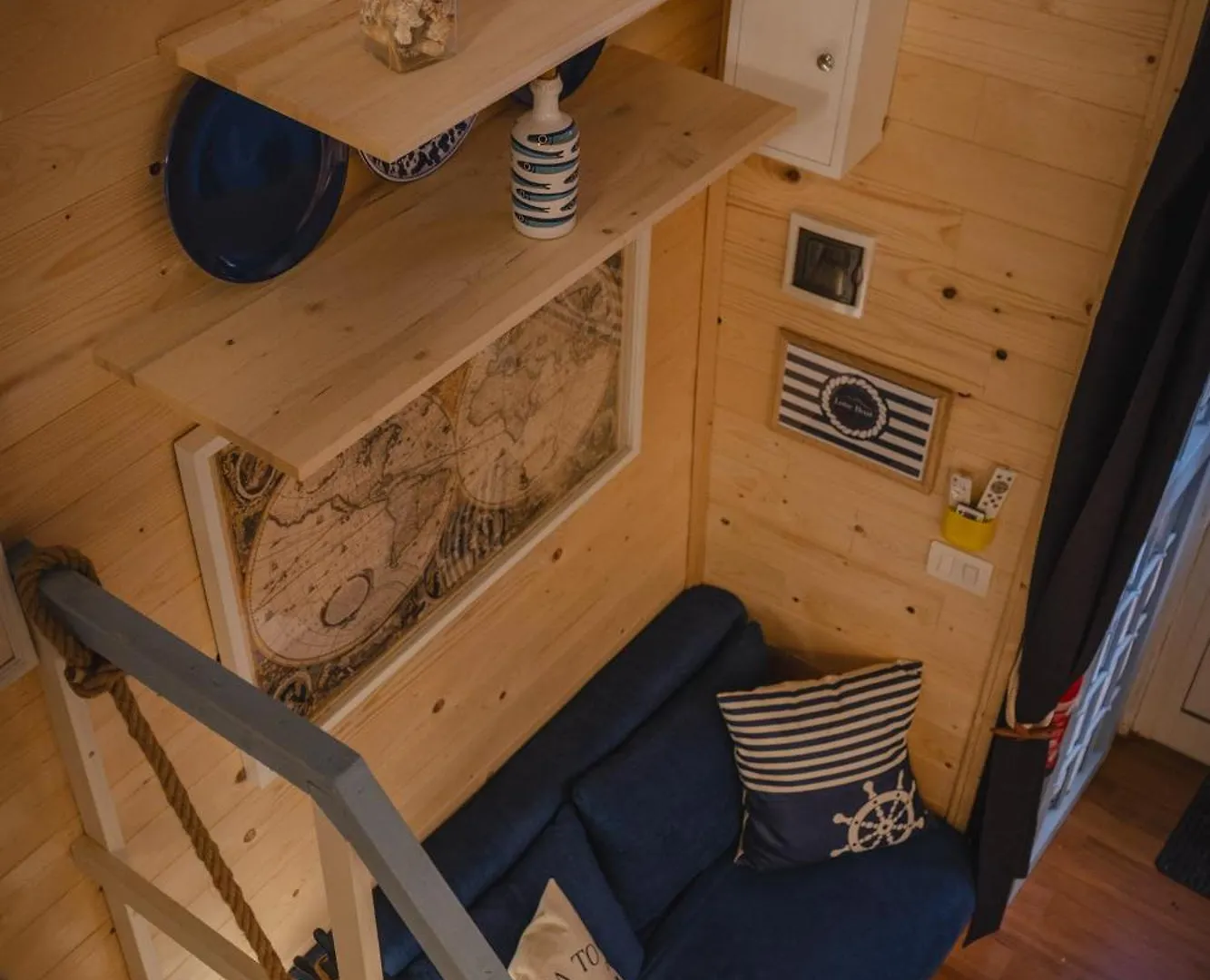 Tiny House - Love Boat Naples Apartment